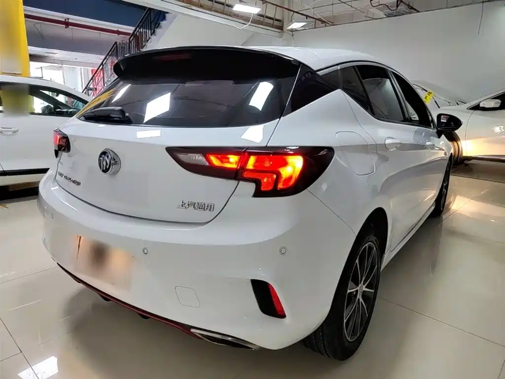 Buick Verano 2016 Hatchback GS 20T DCT Luxury Sport фото 7