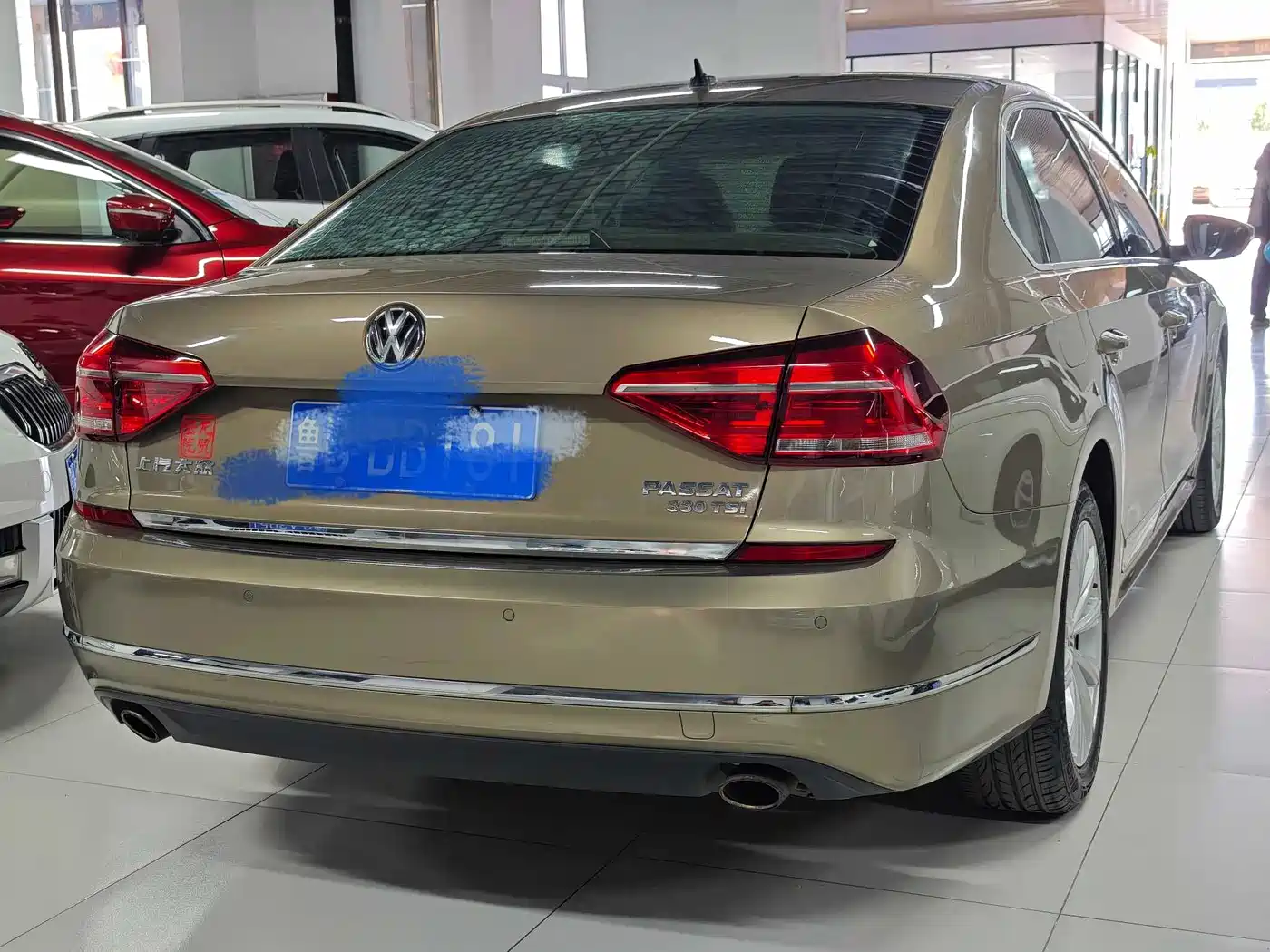 Volkswagen Passat 2016 330TSI DSG Executive Edition фото 4