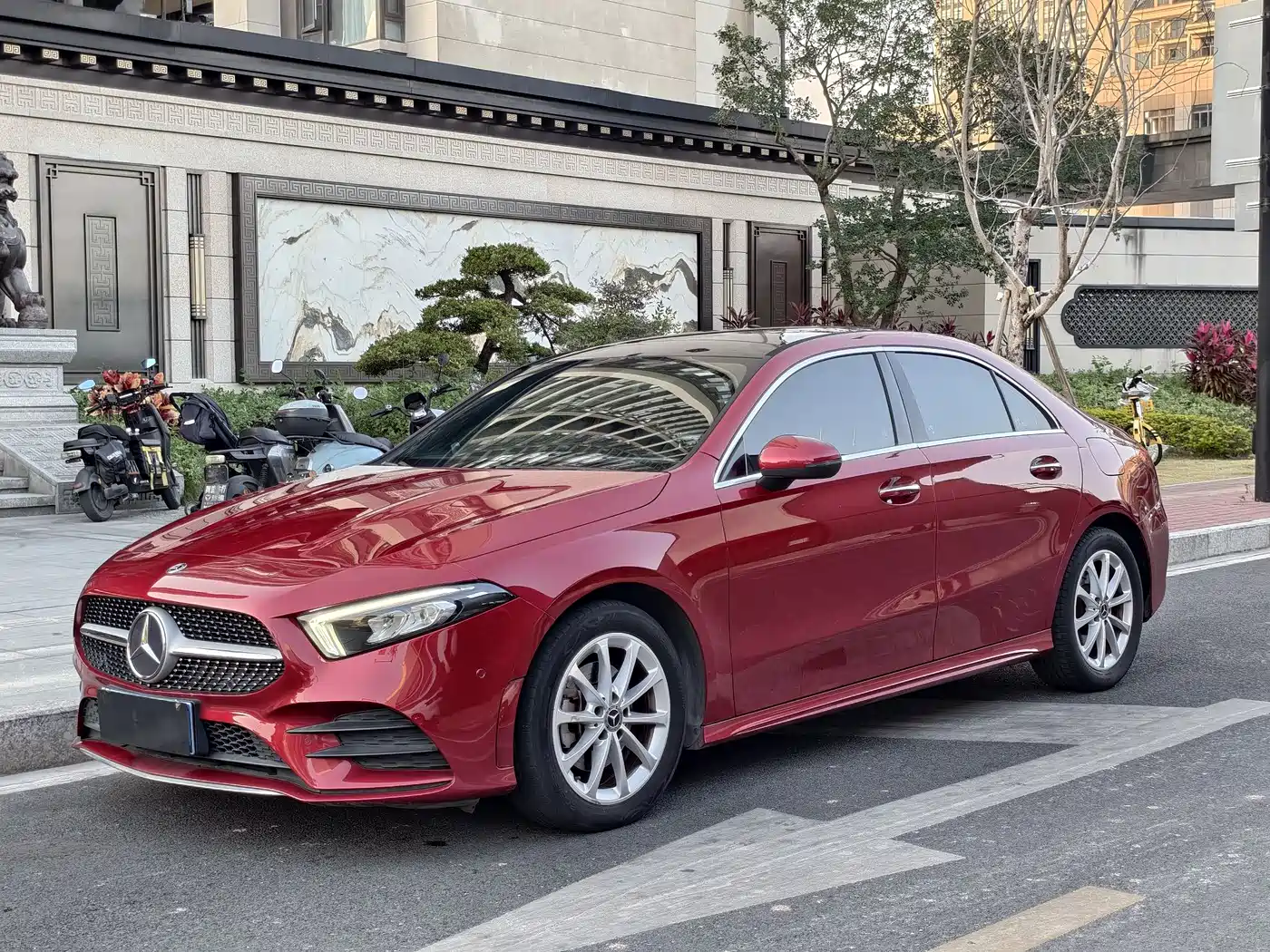 Mercedes-Benz A-Class 2019 A 200 L Sport Sedan