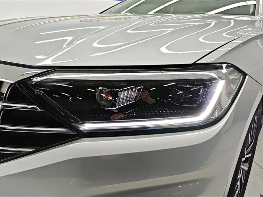 Volkswagen Sagitar 2021 280TSI DSG Comfort Smart Connect Edition фото 5
