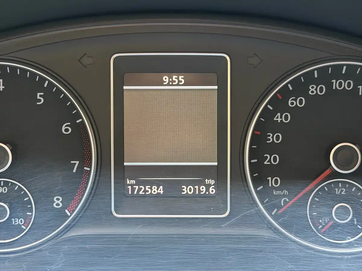 Volkswagen Multivan 2012 2.0TSI 4WD Premium фото 13