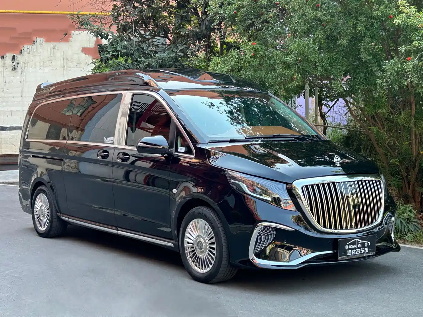 Mercedes-Benz Vito 2023 2.0T Business 7-Seater фото 3