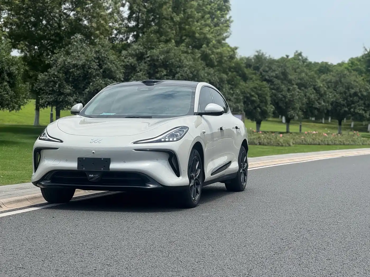 IM Motors IM LS6 2023 Max Standard Edition