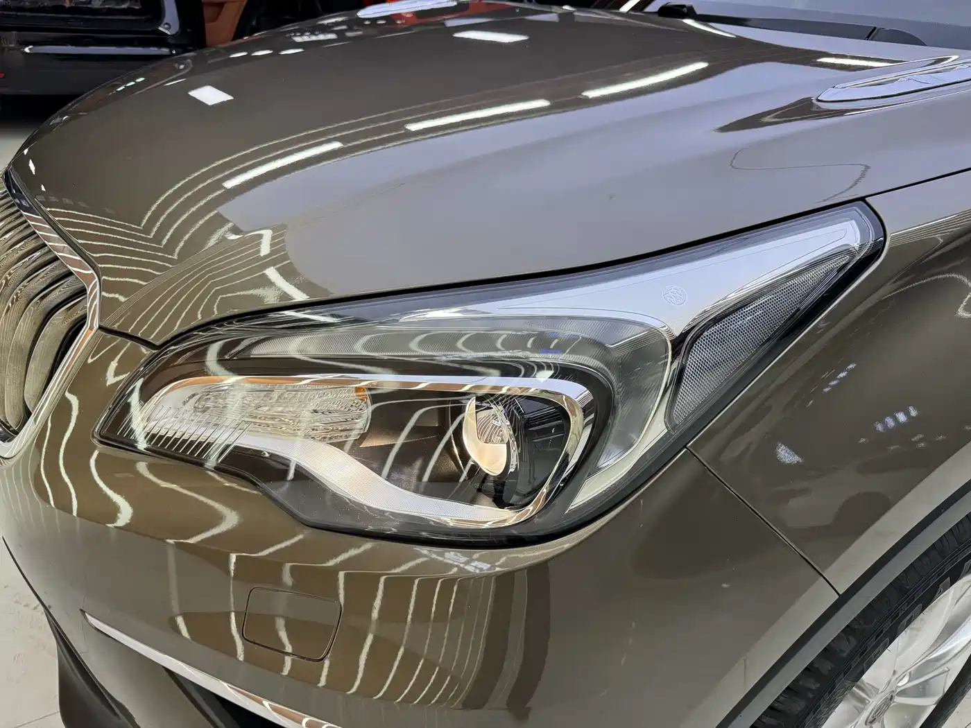 Buick Envision Plus 2017 28T AWD Elite фото 12