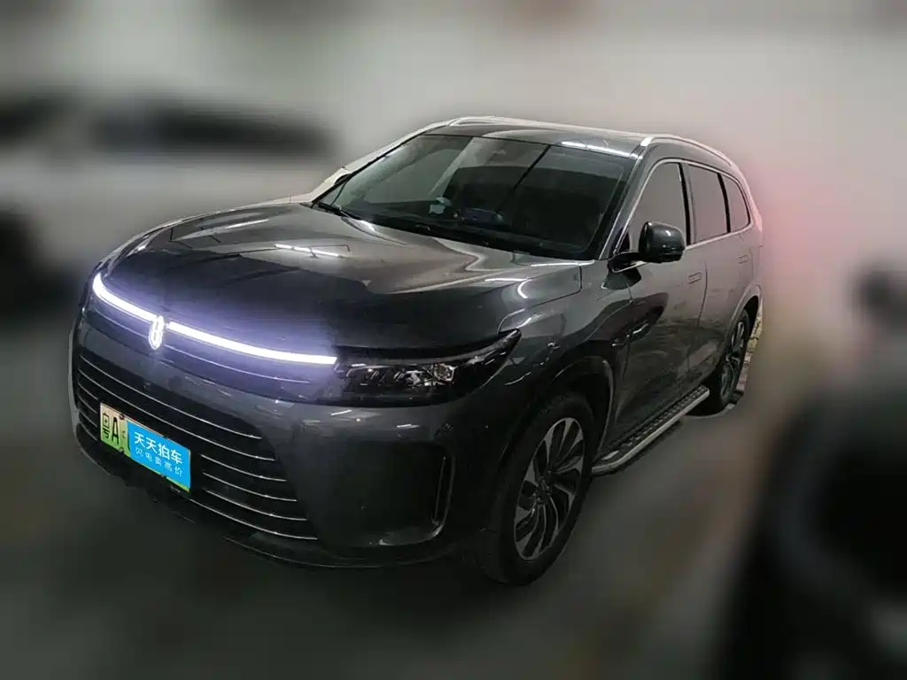 AITO Wenjie AITO M7 2022 1.5T AWD Luxury Edition
