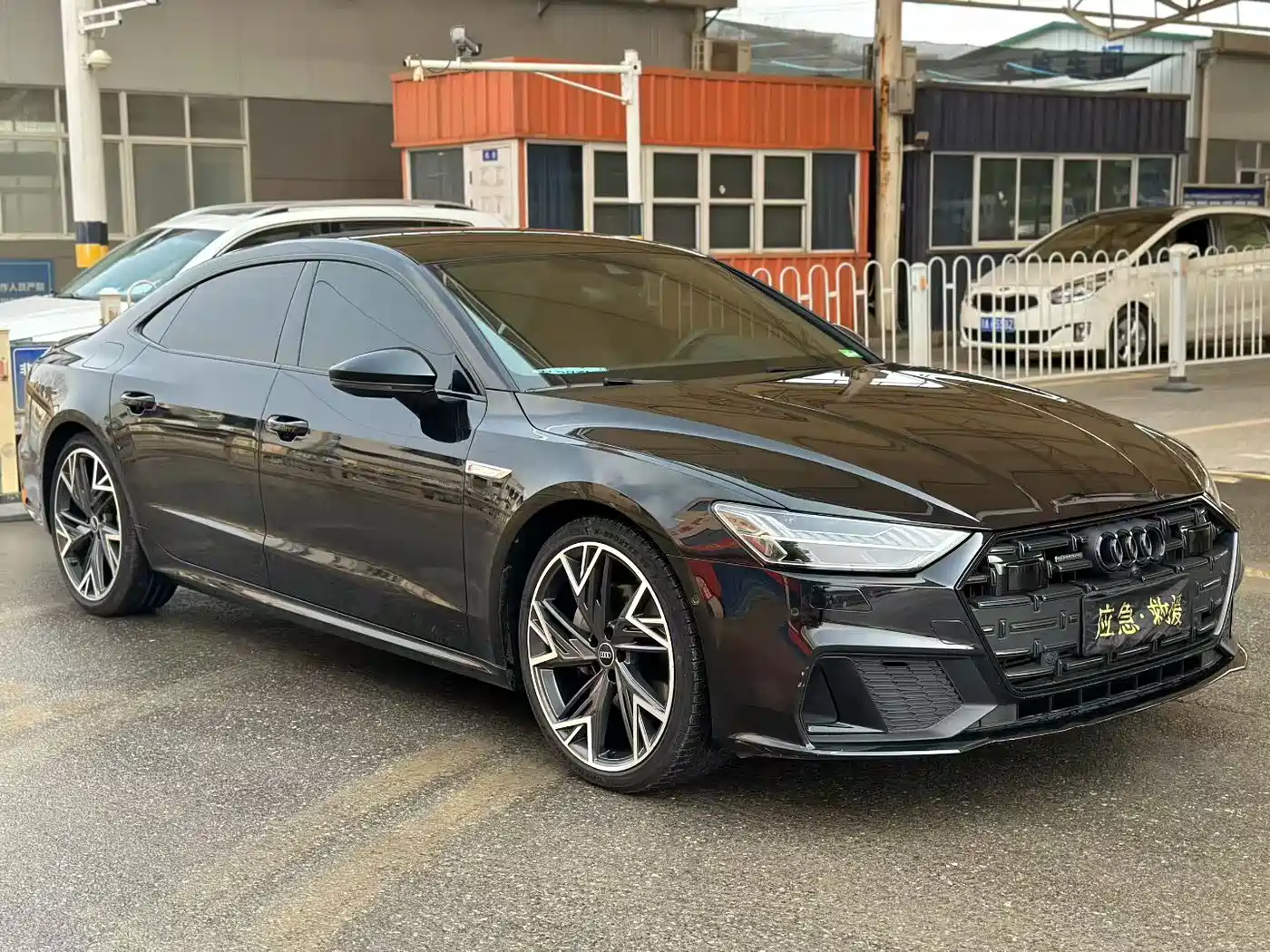 Audi A7L 2024 45 TFSI quattro Black Warrior Edition фото 3