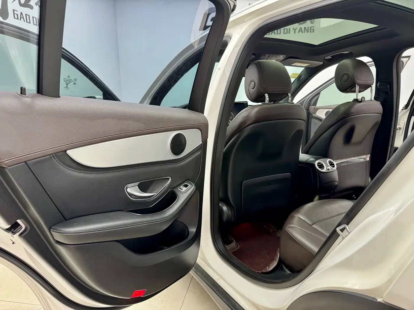 Mercedes-Benz GLC 2018 GLC 200 4MATIC фото 11