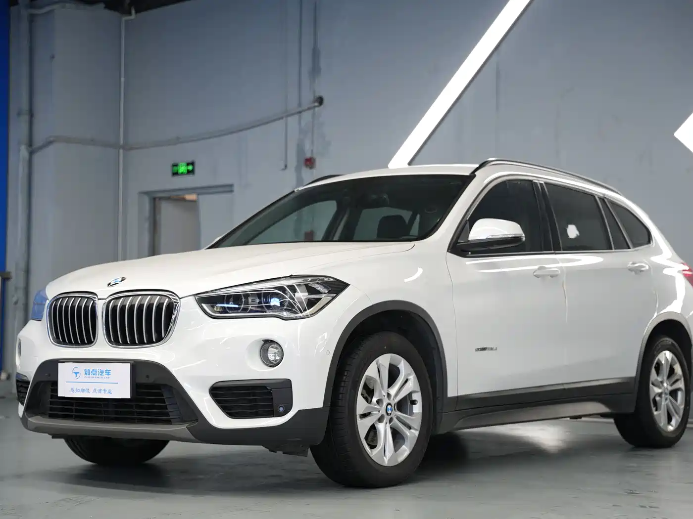 BMW X1 2016 sDrive18Li Premium Model