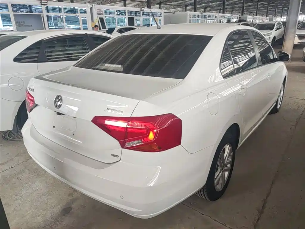 Volkswagen Jetta 2019 Dream Edition 1.5L Auto Fashion фото 7