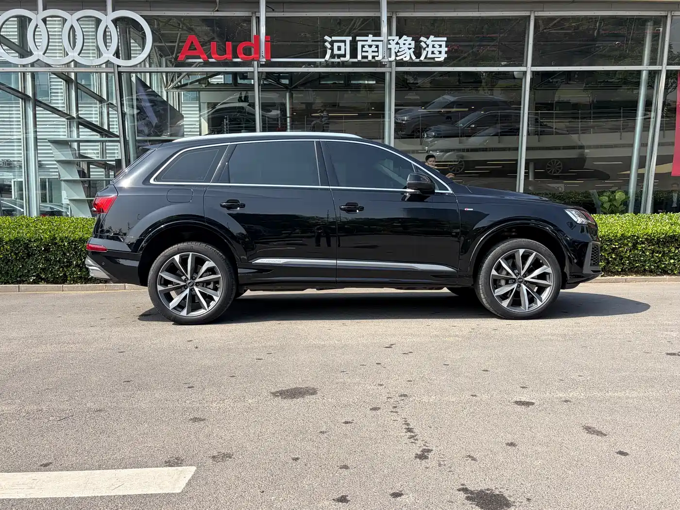 AUDI Q7