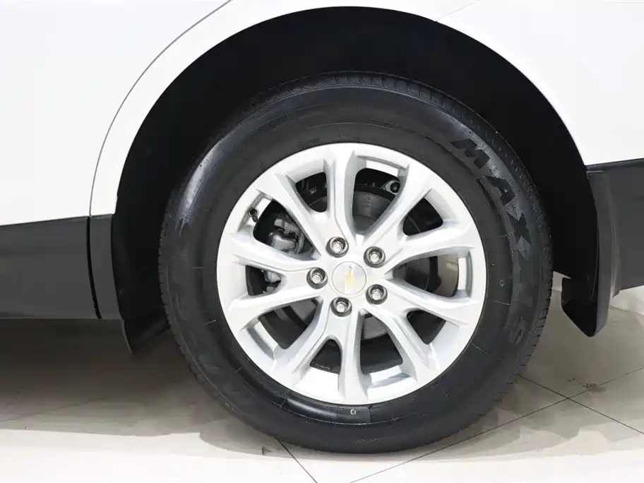 Chevrolet Equinox 2019 535T Auto Frontier Edition China V фото 16
