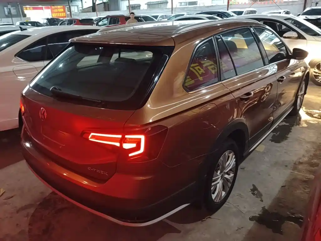 Volkswagen C-TREK 2016 2017 1.6L Automatic Comfort