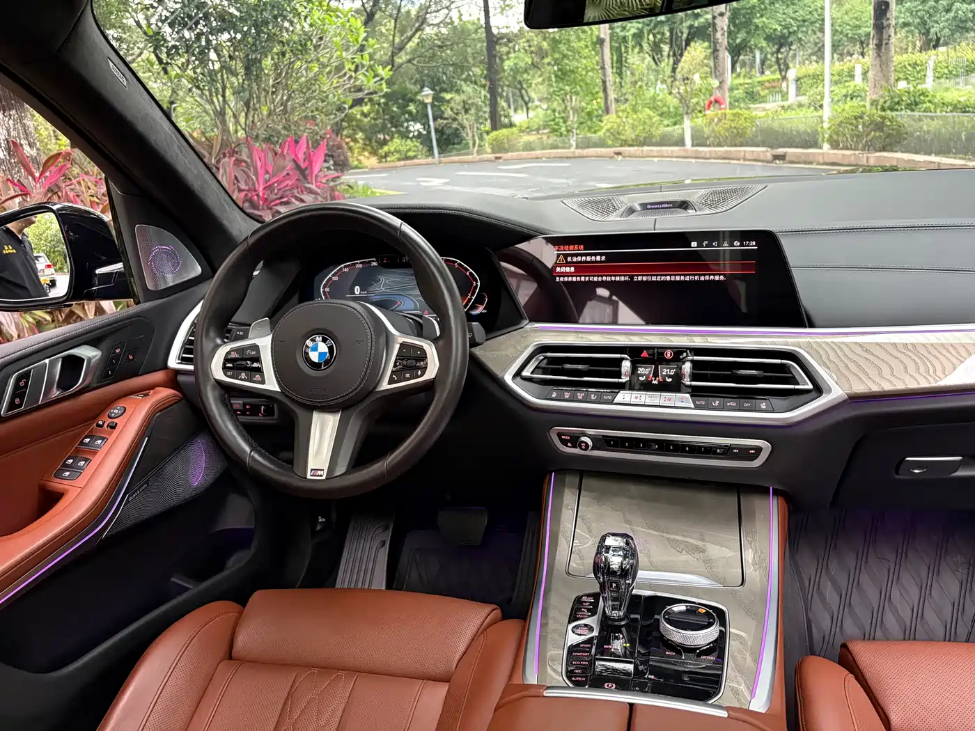 BMW X5 (Import) 2022 xDrive40i Premium M Sport Package фото 28