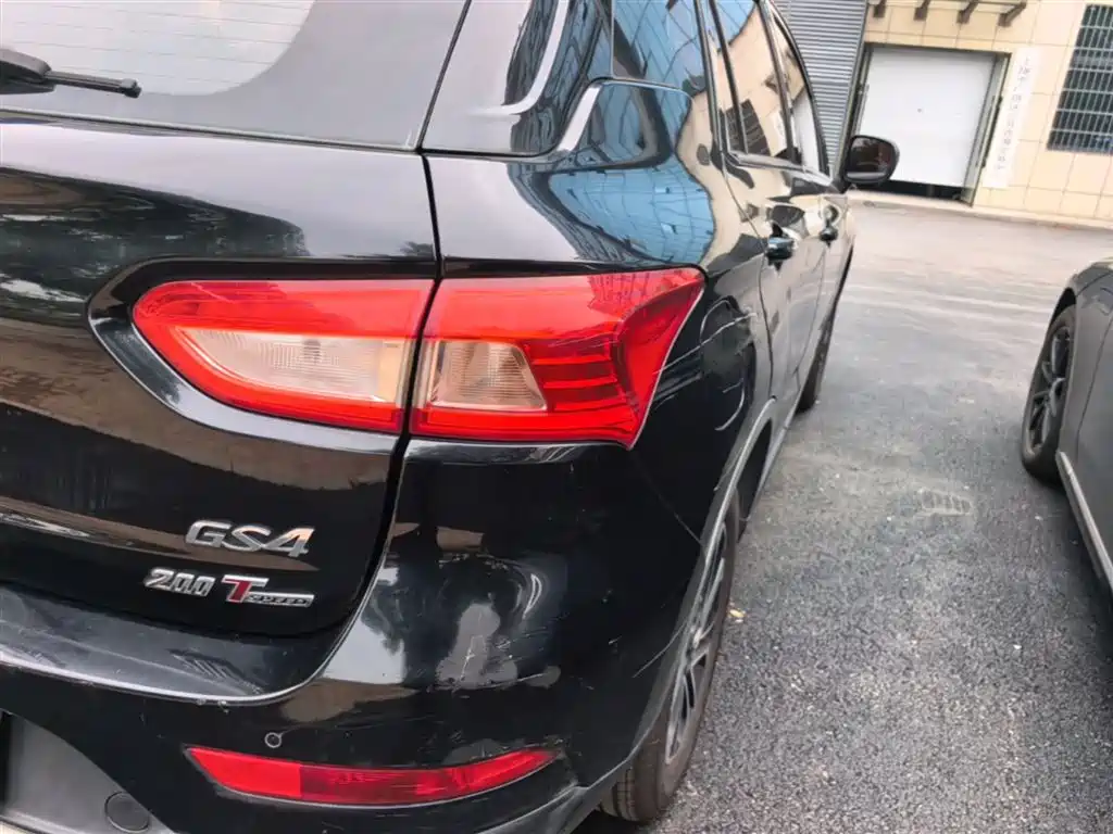 GAC Trumpchi Trumpchi GS4 2017 200T G-DCT 2WD Elite фото 8
