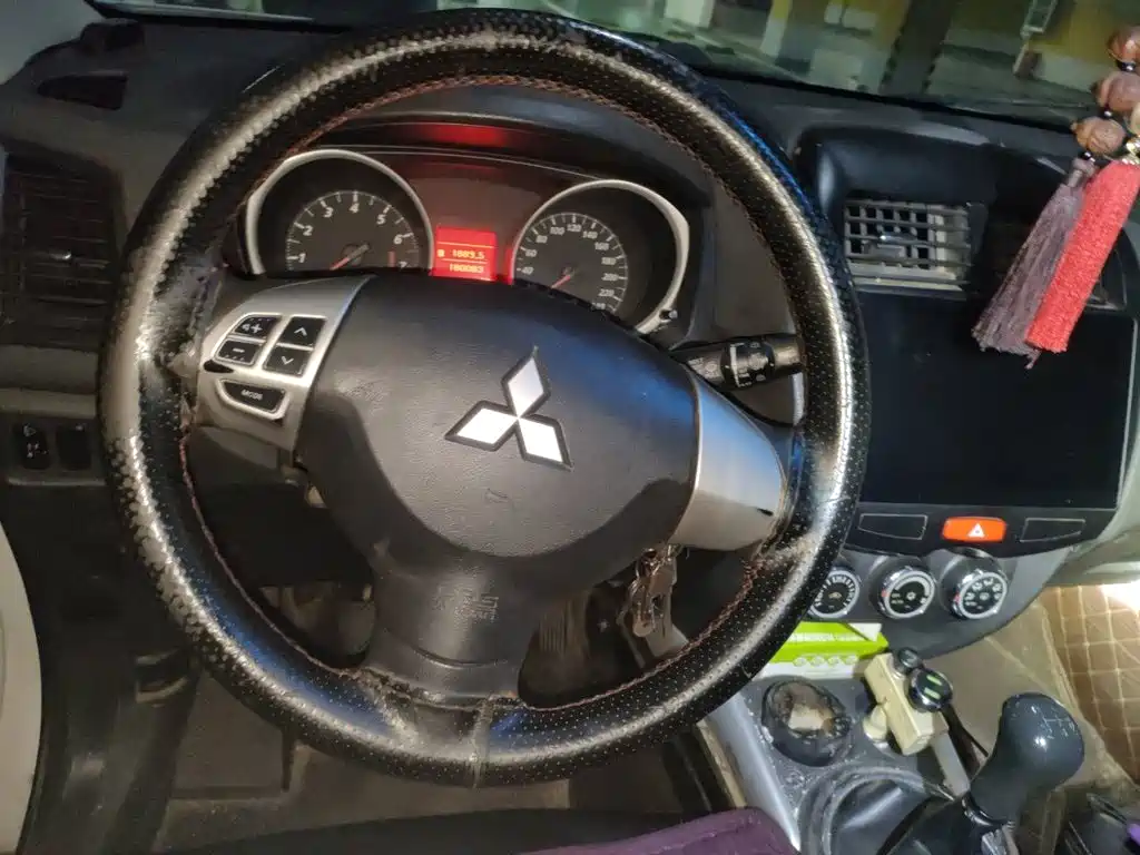 Mitsubishi ASX 2015 2013 2.0L Manual 2WD Comfort