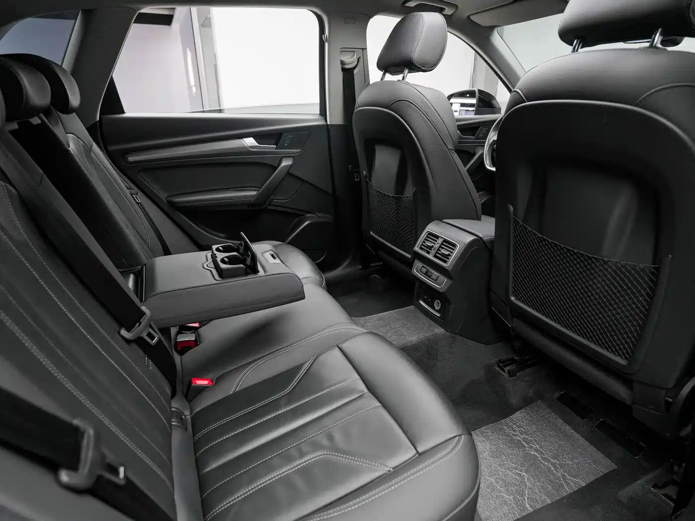 Audi Q5L 2022 40T Luxury Dynamic фото 17
