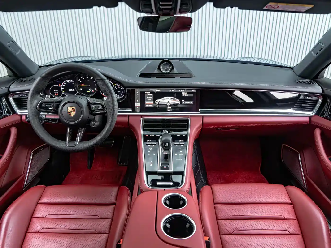 PORSCHE PANAMERA NEW ENERGY