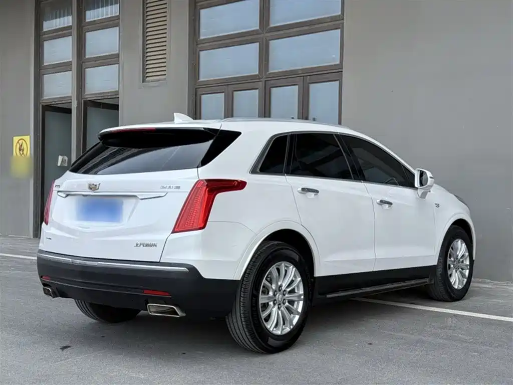 Cadillac XT5 2018 28E AWD Technology Model фото 25