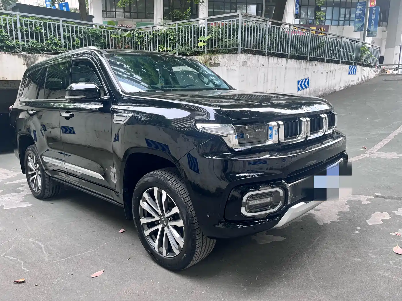 BAIC ORV Beijing Off-Road BJ60 2022 Model 2.0T 11th Edition 5-Seater фото 3