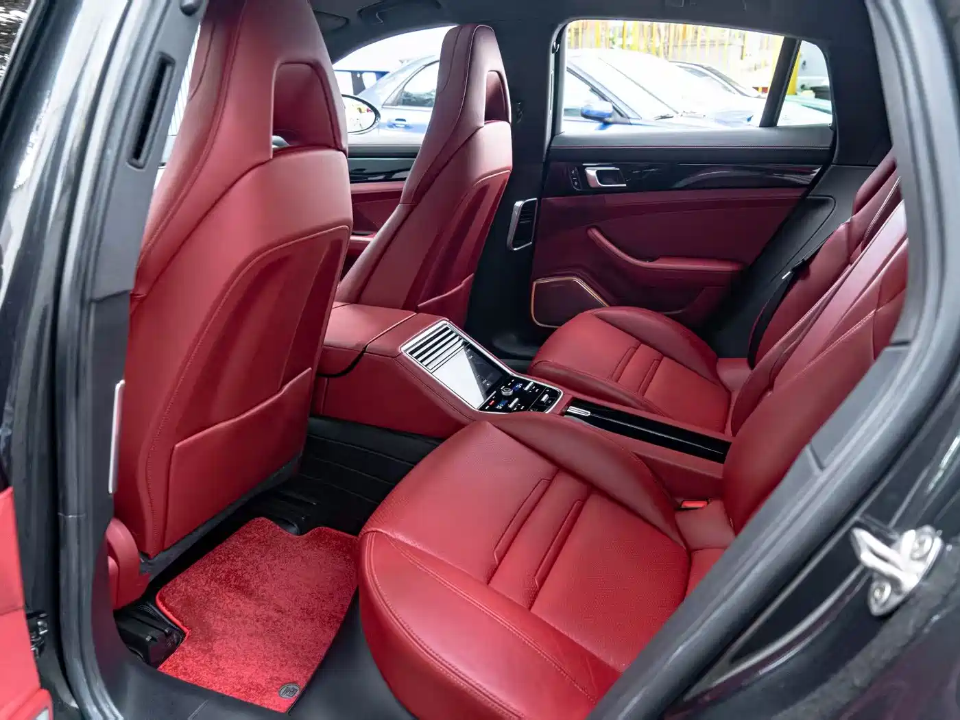 PORSCHE PANAMERA NEW ENERGY