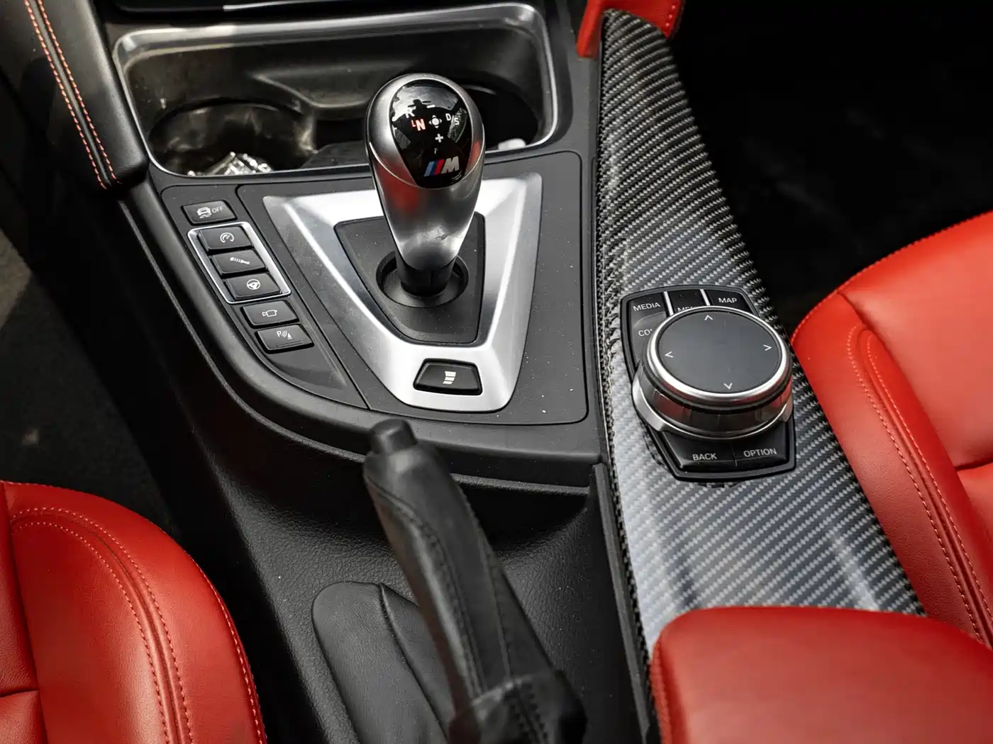 BMW M4 2017 M4 Coupe фото 12