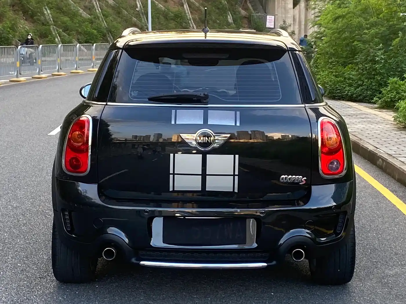 MINI COUNTRYMAN 2012 2011 1.6T COOPER S ALL4