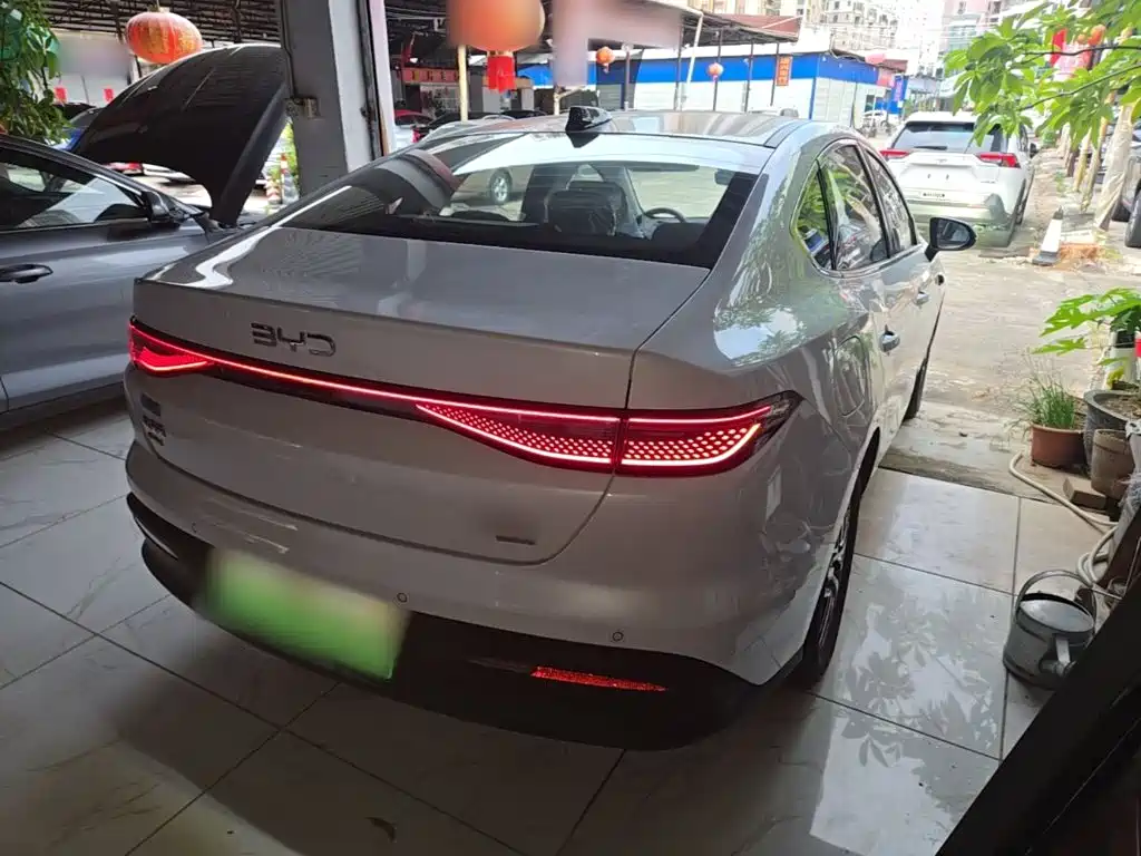 BYD Seal 05 2025 2025 DM-i Smart Driving Edition 120KM Flagship