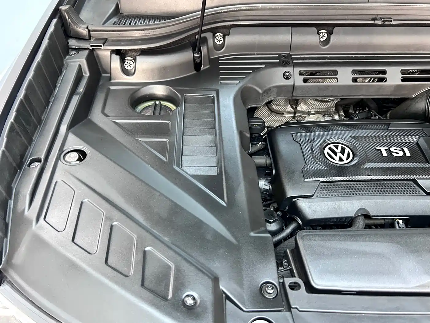 Volkswagen Teramont 2019 380TSI 4WD Luxury Edition China VI фото 27
