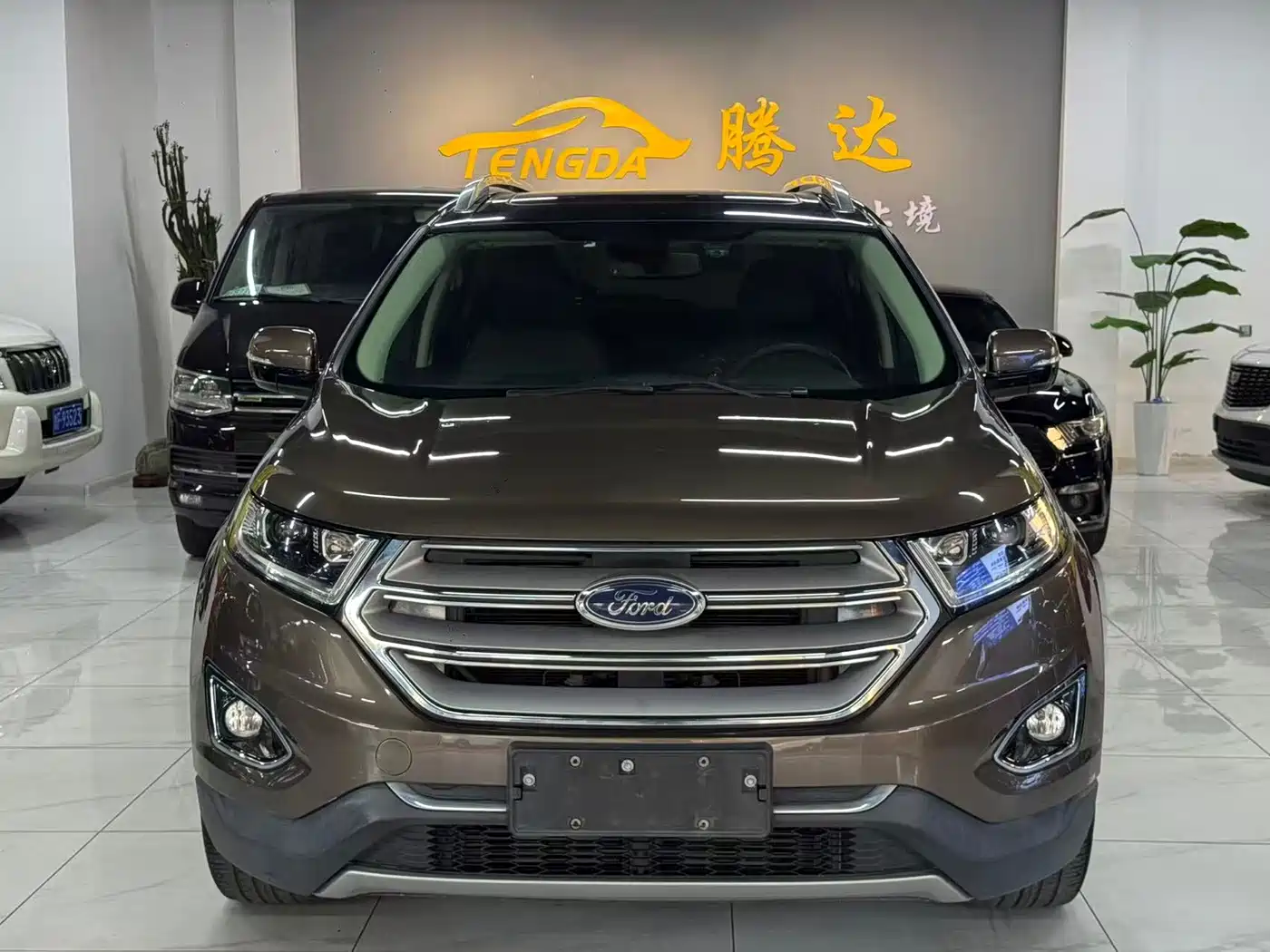 Ford Edge 2017 2016 EcoBoost 245 2WD Luxury 7-Seater