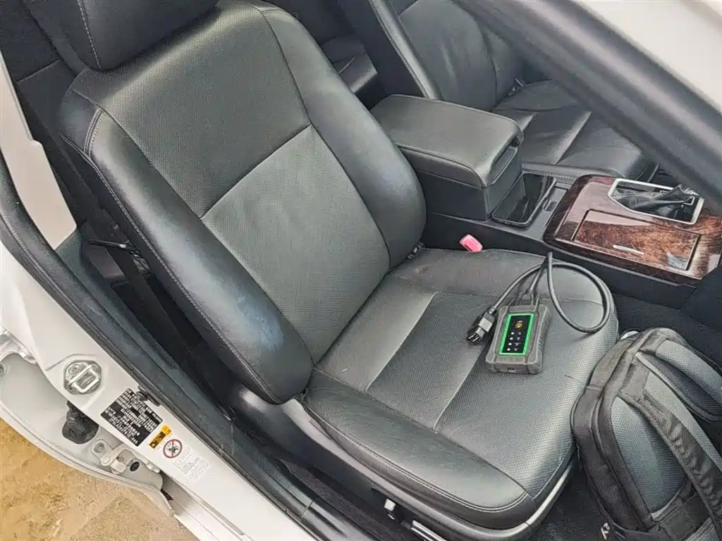 Toyota Camry 2016 2.0G 10th Anniversary Leading Edition фото 25