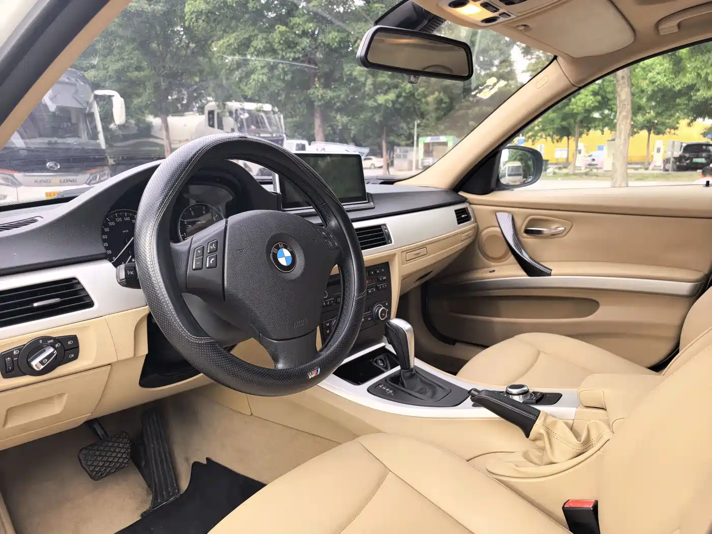 BMW 3 Series (Import) 2012 318i Leading фото 6