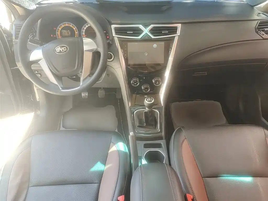 BYD F3 2016 1.5L Manual Luxury фото 10