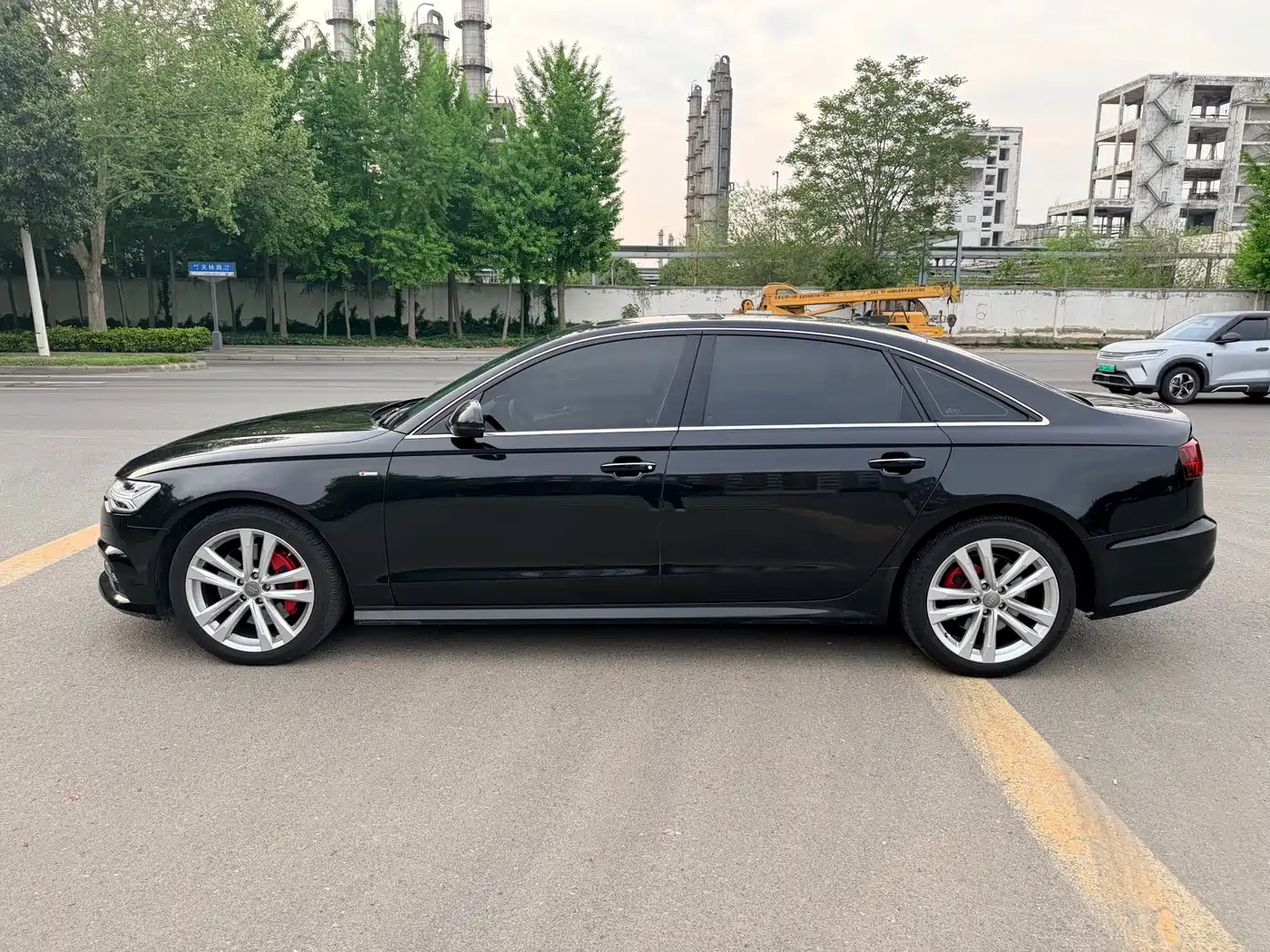 Audi A6L 2018 30th Anniversary 45 TFSI quattro Sport фото 4