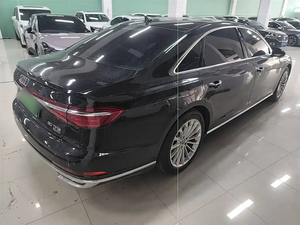 Audi A8 2021 A8L 50 TFSI quattro Comfort фото 7