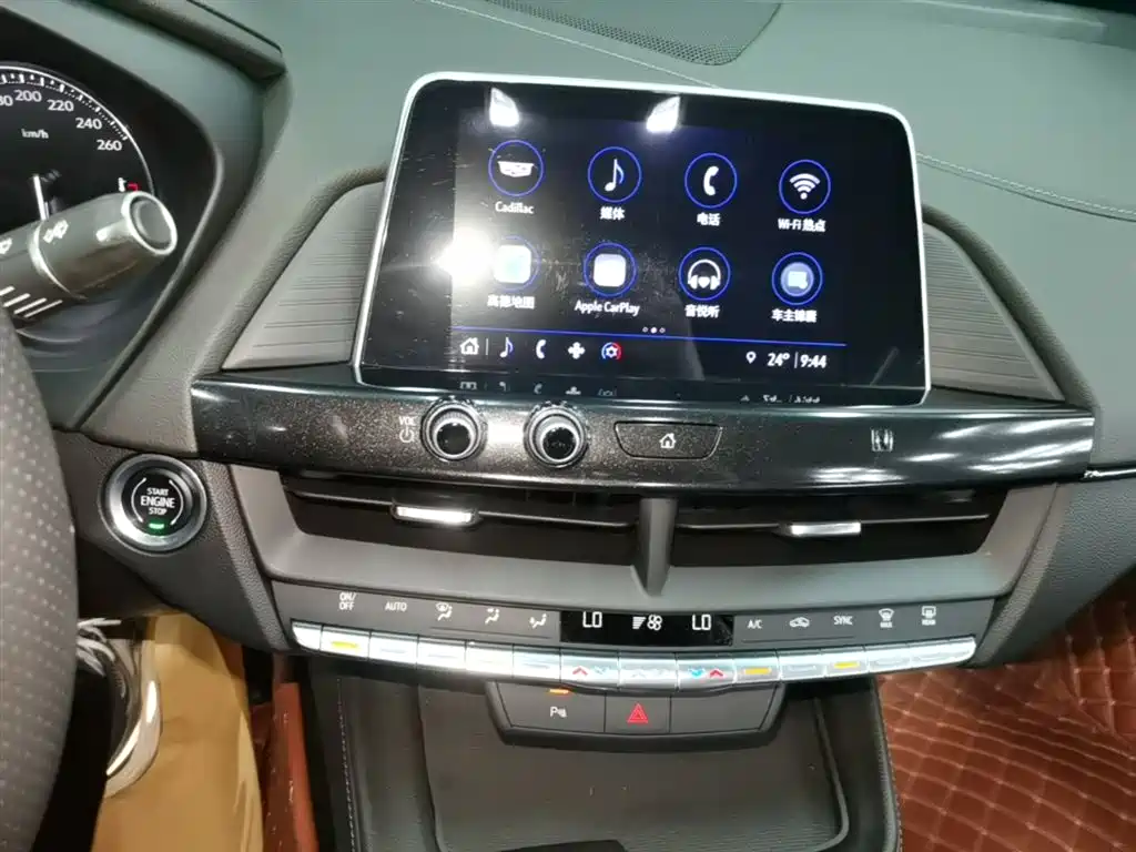 Cadillac CT4 2021 28T Premium Edition фото 13