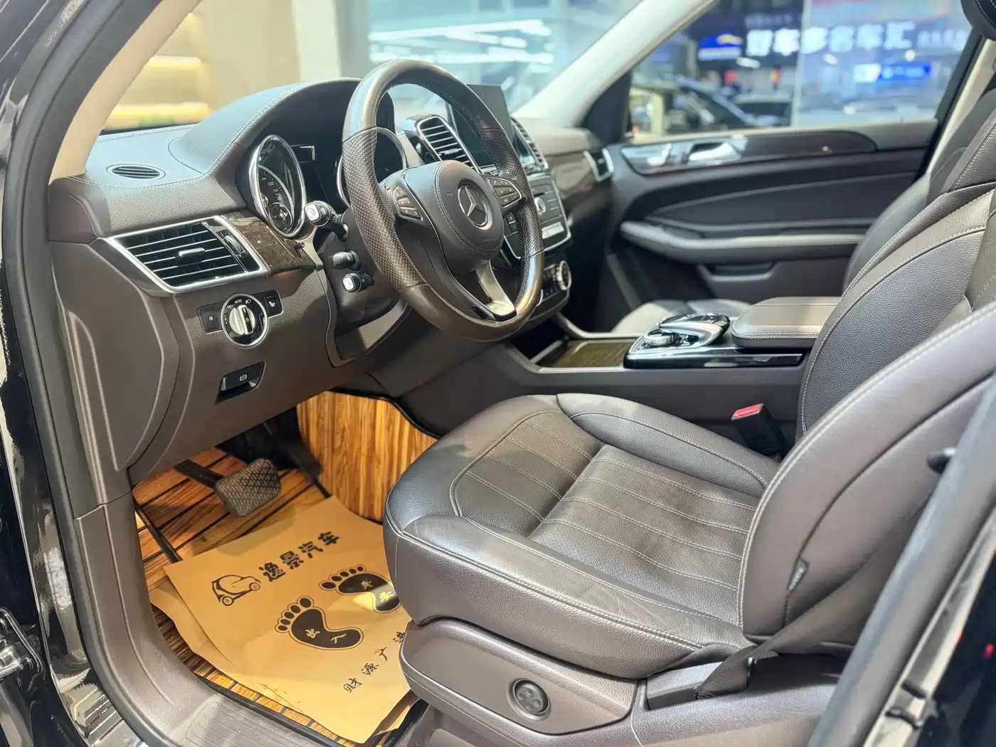 Mercedes-Benz GLS 2018 Facelift GLS 400 4MATIC Sport фото 7