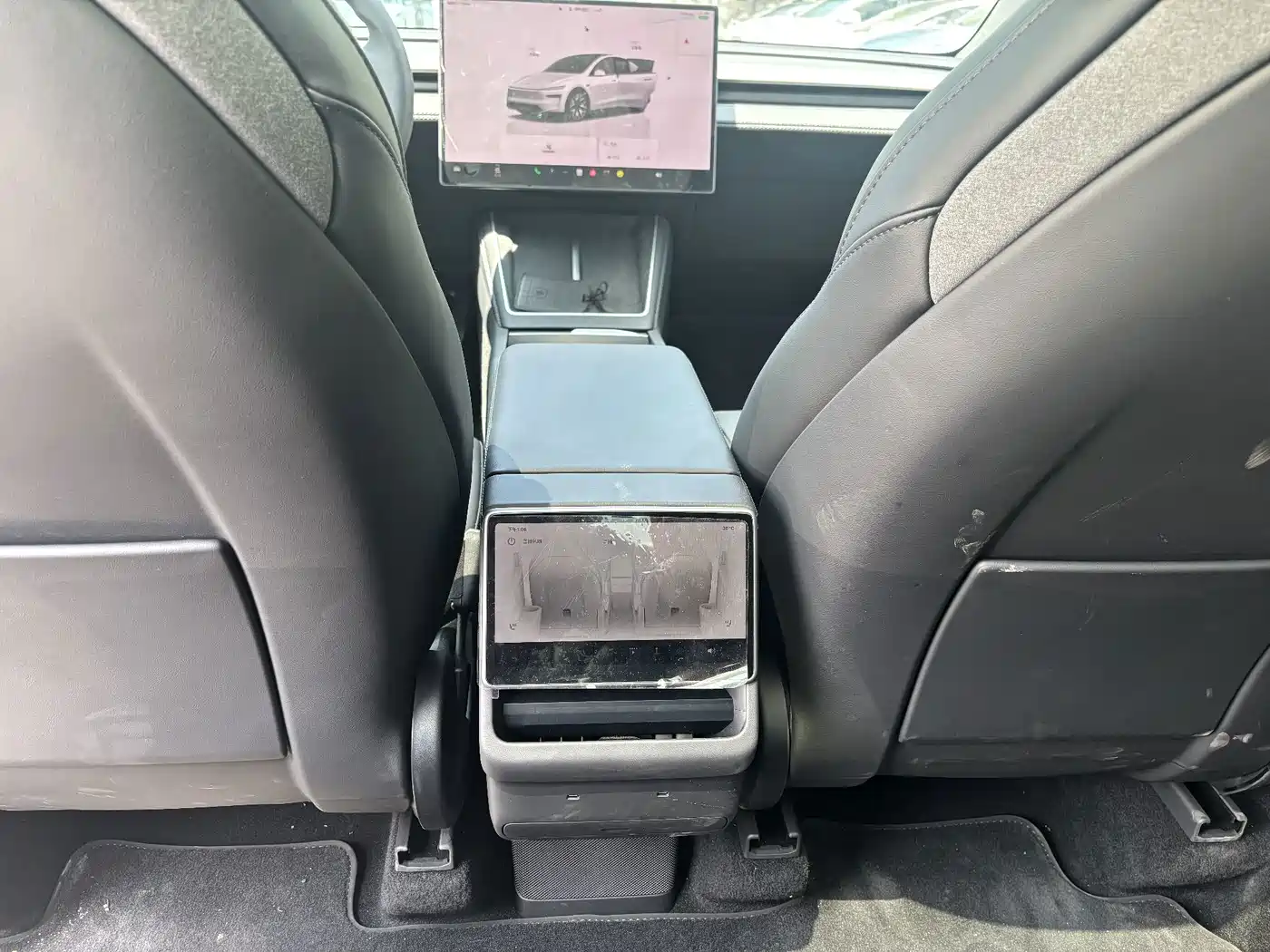 Tesla Model Y L 2026 2025 Facelift Long Range AWD