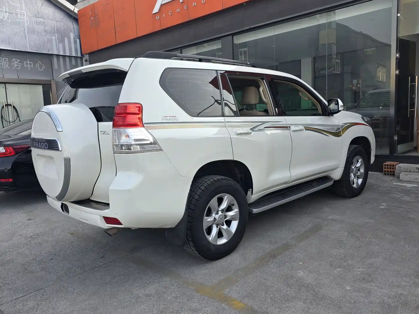 Toyota Prado (Import) фото 4