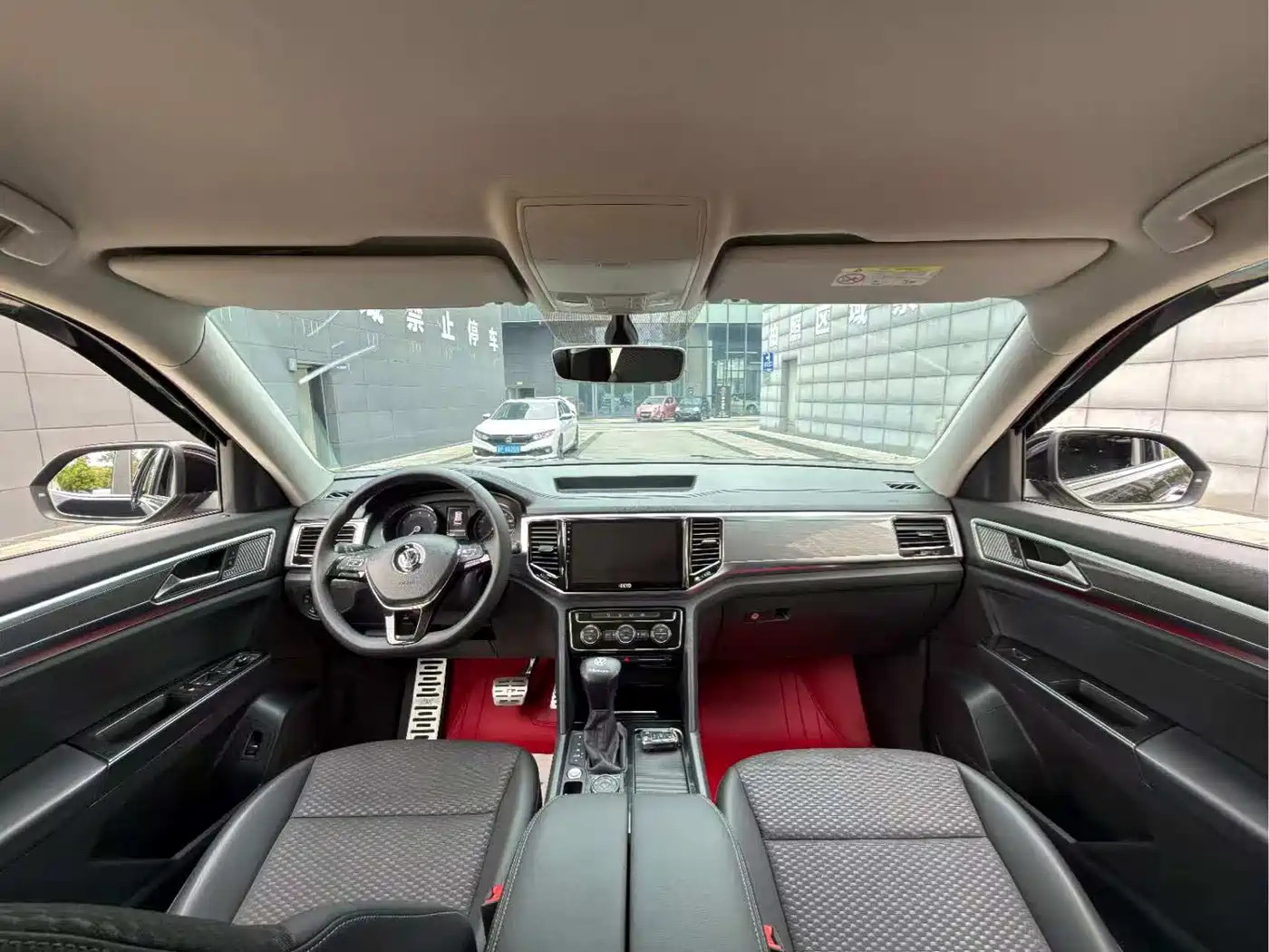 Volkswagen Teramont 2019 380TSI 4WD Comfort China VI фото 5