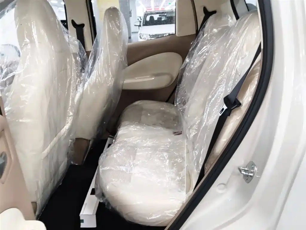 Wuling Motors Hongguang MINIEV 2026 2025 4-Door Advanced