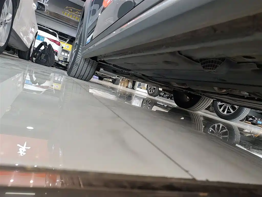 Lynk & Co 02 2019 1.5T DCT FWD Jin Pro Version China VI фото 22