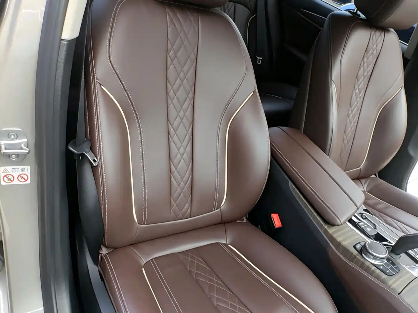 BMW 5 Series 2018 Facelift 530Li xDrive Luxury Package фото 10