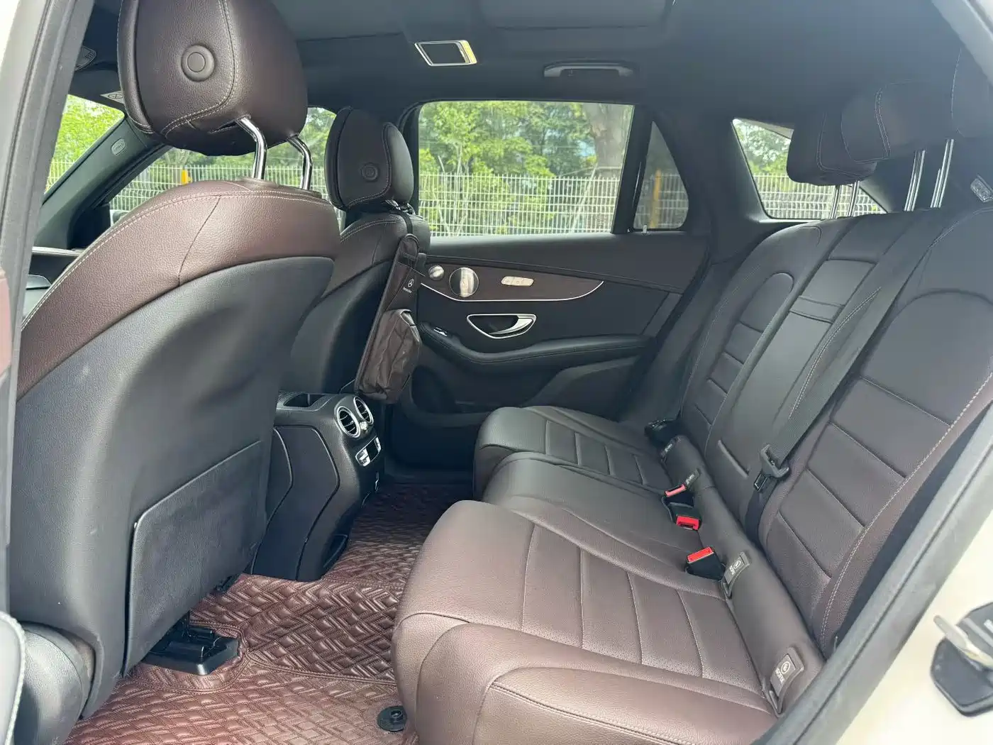 Mercedes-Benz GLC 2021 GLC 300 L 4MATIC Luxury фото 5