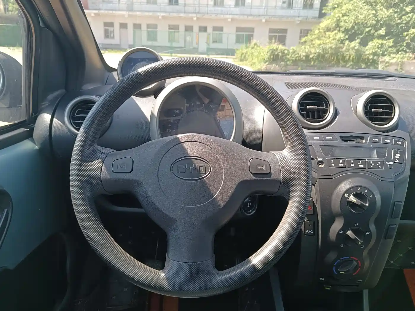 BYD F0 2012 1.0L Yue Cool фото 12