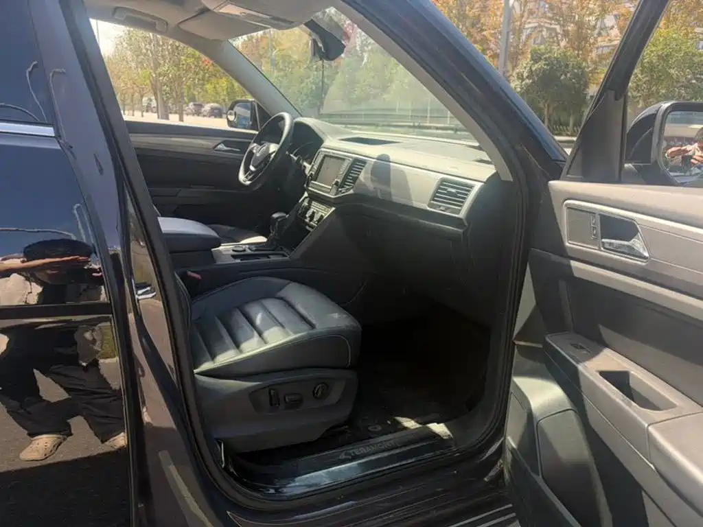 Фото 3 - Volkswagen Teramont