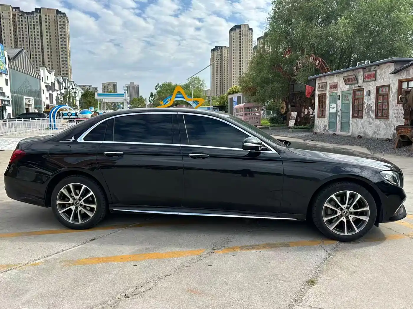 Mercedes-Benz E-Class 2016 E 200 L Sport Type фото 8