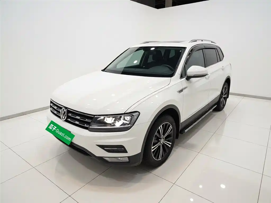 Volkswagen Tiguan L 2020 330TSI Auto 2WD Panorama Comfort China VI фото 2