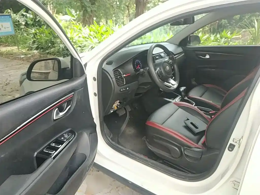 Kia KX CROSS 2017 1.4L AT GLS фото 16