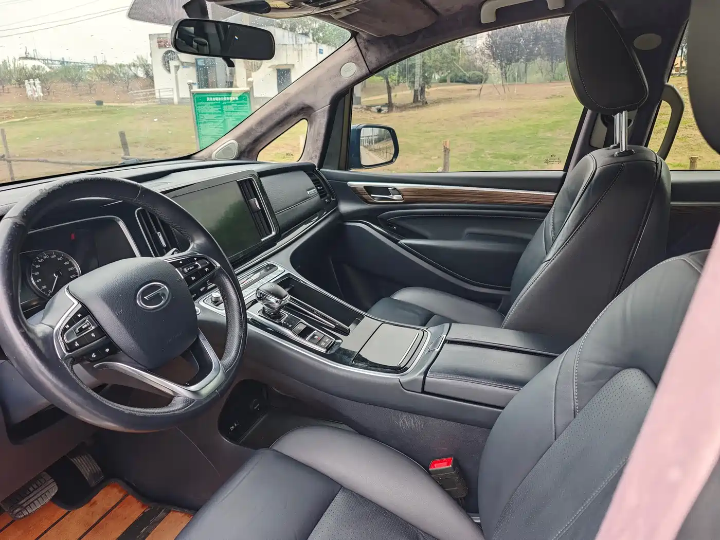 GAC Trumpchi Trumpchi M8 2021 Leading Show Series 390T Premium Edition фото 21