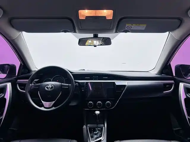 Toyota Corolla 2014 1.6L CVT GL фото 8